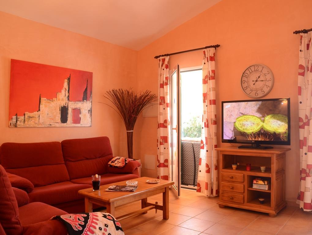 Villas Las Golondrinas Кала'н Бош Екстериор снимка